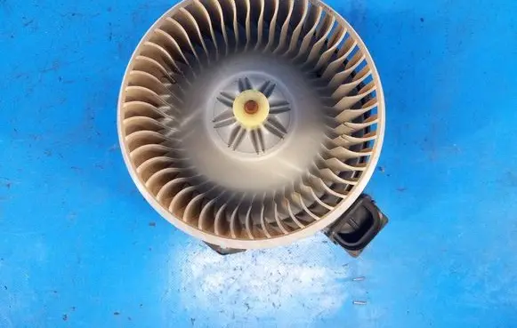 Ford Fusion II Heater fan/blower DG9Z19805B