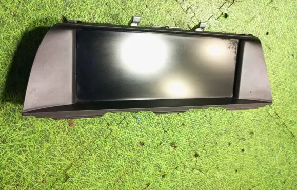BMW 5 F10 F11 Screen/display/small screen 9266381 007003002 9266385