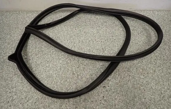 Mazda 5 Rubber seal front door (on door) 
