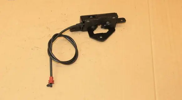 BMW X5 E53 Tailgate/trunk/boot lock/catch/latch 8408963