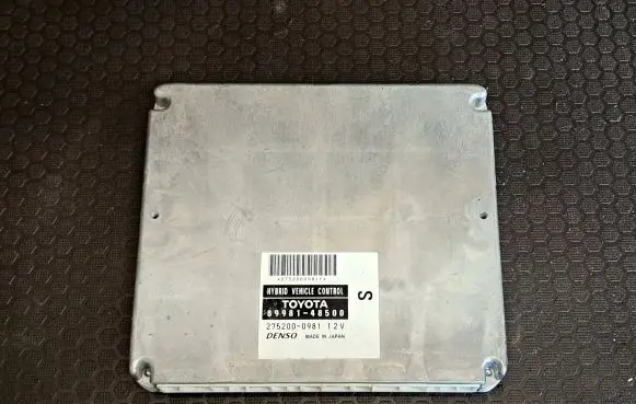 Lexus RX 330 - 350 - 400H Engine control unit/module 8998148500 2752000981