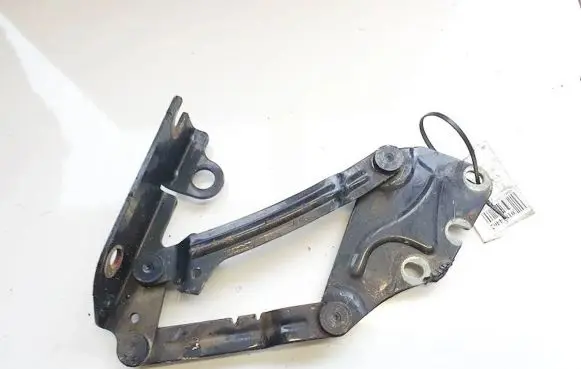 Volkswagen Golf Plus Engine bonnet/hood hinges 5m0823301