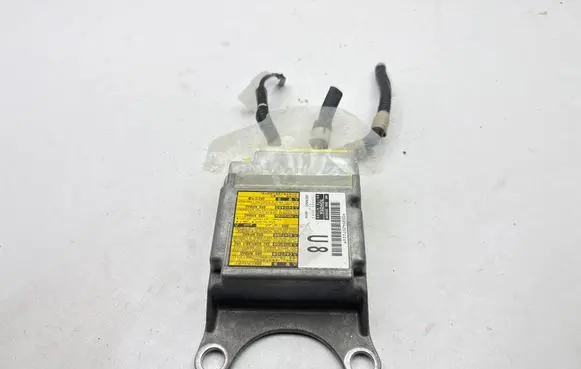 Toyota Prius+ (ZVW40) Airbag control unit/module 8917047300 1503009942