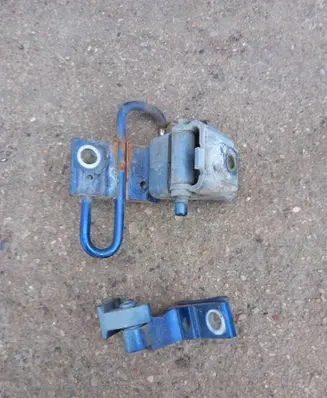 Audi A3 S3 8P Front door hinge set 8E0831412B