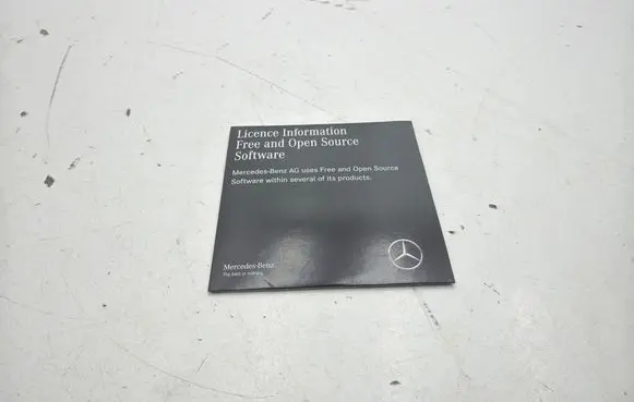 Mercedes-Benz C W206 Owners service history hand book A2068270300