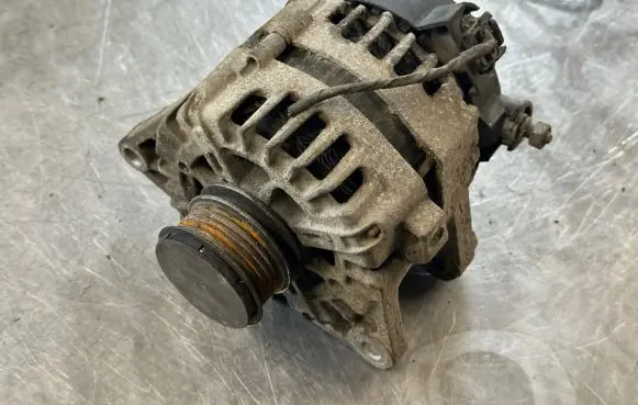 KIA Rio Generator/alternator LRA03610