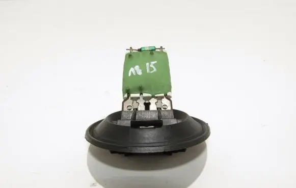 Skoda Roomster (5J) Heater blower fan relay kodo
