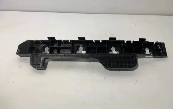 Hyundai Ioniq Rear bumper corner part panel trim 