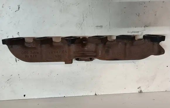 BMW 5 E39 Exhaust manifold 2248166