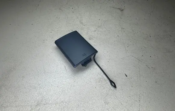 Mercedes-Benz E W211 Front tow hook cap/cover A2118850026 2118850026