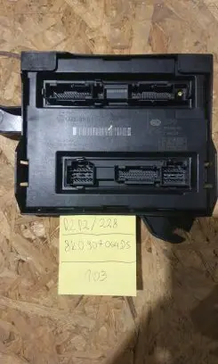 Audi A4 S4 B8 8K Comfort/convenience module 8K0907064DS