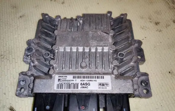 Ford S-MAX Engine control unit/module 5WS40403H 6G9112A650HG