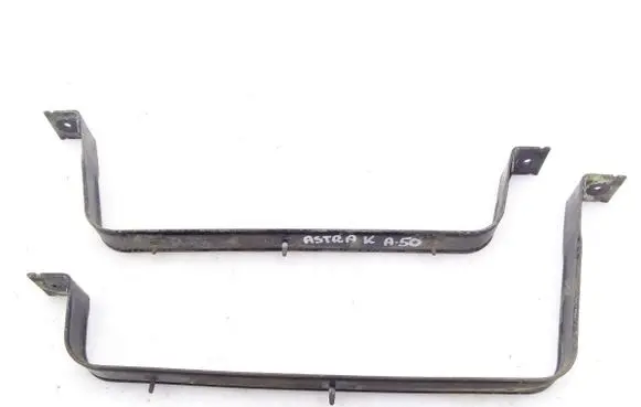 Mitsubishi Pajero Fuel tank mounting bracket 