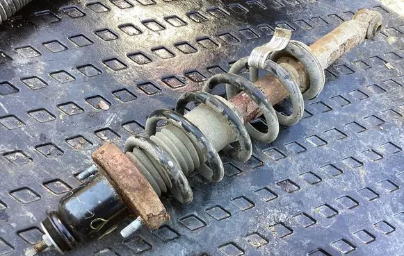 Dodge Avenger Rear shock absorber with coil spring 05151984AA 25591F