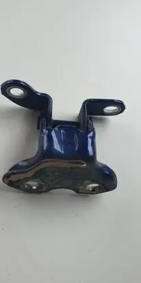 Toyota Prius (XW30) Rear door upper hinge