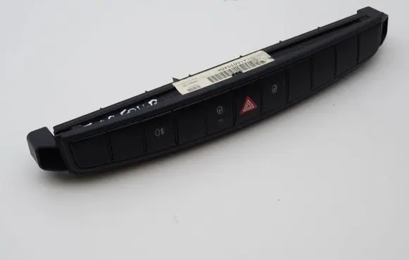 Smart ForFour I Hazard light switch MN900321 A4548202310