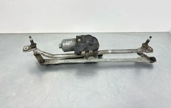 Audi Q5 SQ5 Front wiper linkage and motor 8R1955023D