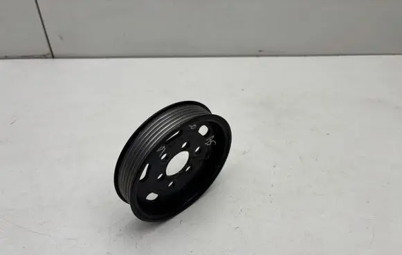 Audi A5 Sportback 8TA Power steering pump pulley 038145255B