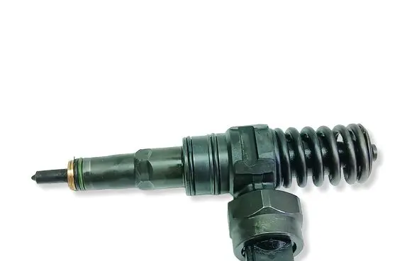Volkswagen PASSAT B6 Fuel injector 