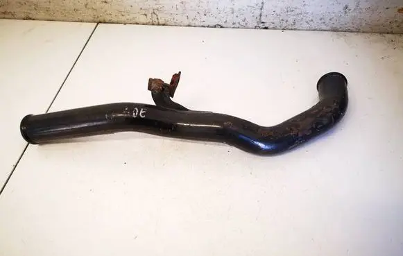 Ford Mondeo MK II Engine coolant pipe/hose 