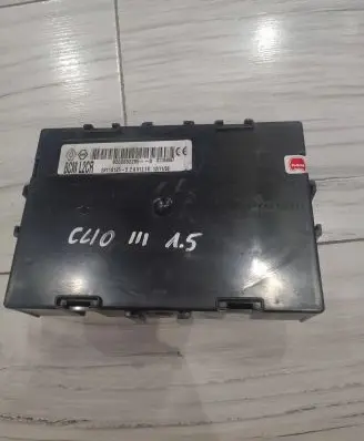 Renault Clio III Other control units/modules 8200652285