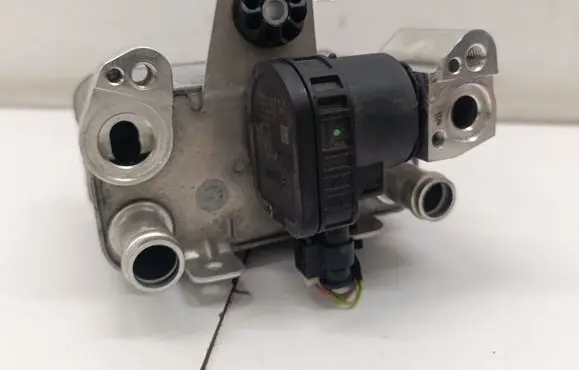 BMW iX1 Air conditioning (A/C) air dryer 5A629F5