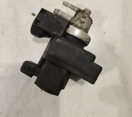 Renault Scenic II - Grand scenic II Turbo solenoid valve 36611200