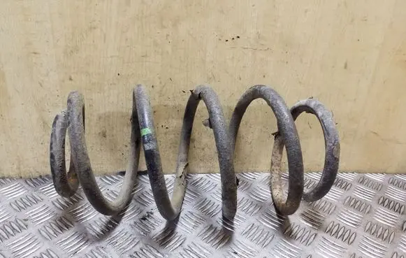 Volkswagen Transporter - Caravelle T5 Front coil spring