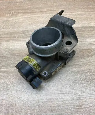 Ford Mondeo MK II Throttle valve 958F9B989