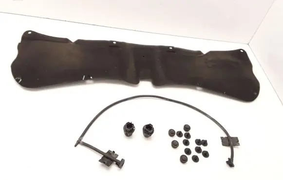 Renault Captur Engine bonnet/hood sound/heat insulation 312818307