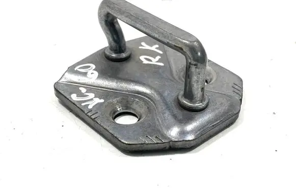 Volvo XC60 Front door lock loop/hook striker 