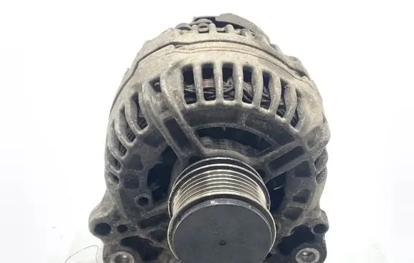 Volkswagen PASSAT B6 Generator/alternator 06F903023F