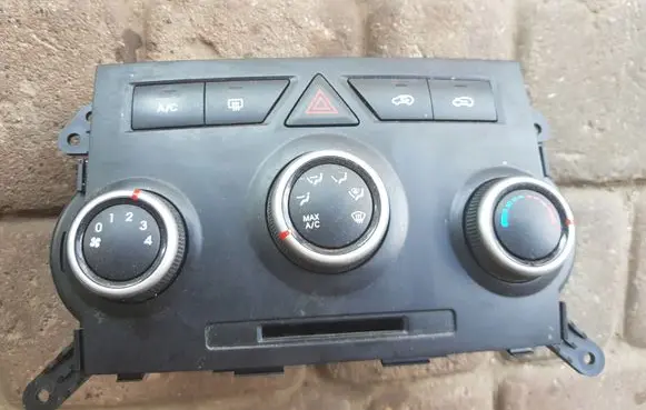 KIA Sorento Climate control unit
