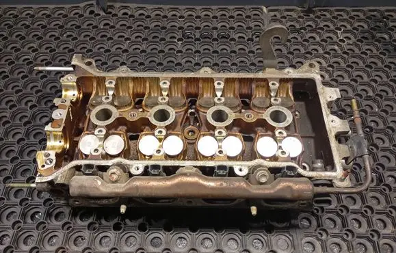 Toyota Corolla E120 E130 Engine head ZZZZZ312
