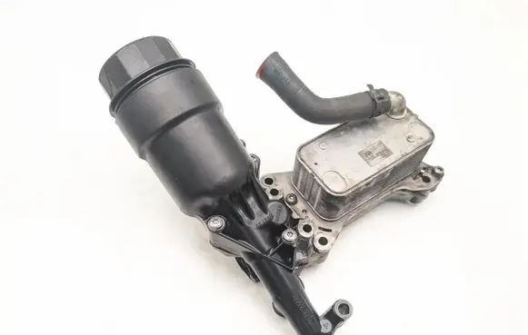 Mercedes-Benz E AMG W212 Oil filter mounting bracket 70362380 70362379 70586826