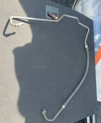 Volkswagen Transporter - Caravelle T5 Power steering hose/pipe/line 7E1422893L