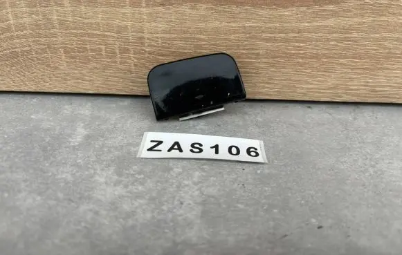Mercedes-Benz A W169 Front tow hook cap/cover A1698850581