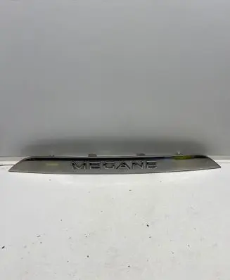 Renault Megane IV Trunk door license plate light bar 848100292R 265101139R 906069264R