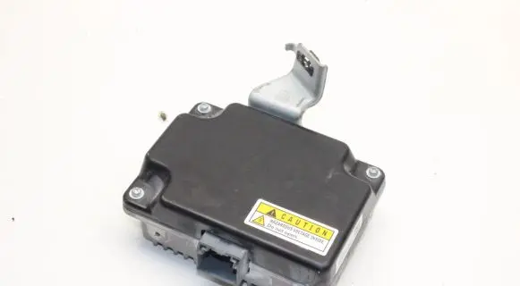 Jeep Cherokee Voltage converter inverter 56029611AB