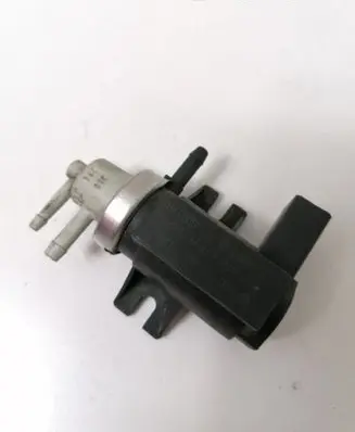 Volkswagen Golf IV Turbo solenoid valve 1J0906627A