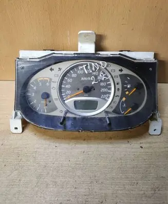 Nissan Almera Tino Speedometer (instrument cluster) 1584093