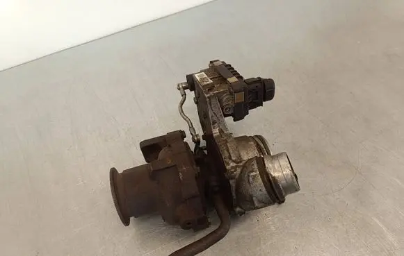 BMW 3 E90 E91 Turbo 780059402 KLP06760F 767378D005