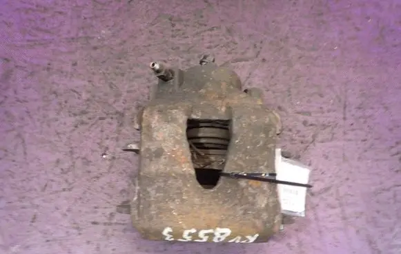 Volkswagen Polo Front brake caliper