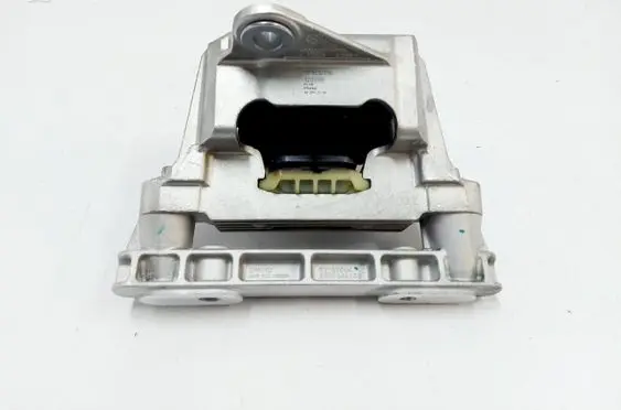 Volvo XC40 Other engine bay part 32139919