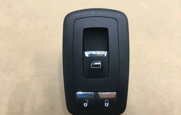 Maserati Ghibli Electric window control switch 670013822 10095653 5PG15DX9AA