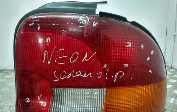 Chrysler Neon I Rear/tail lights 5261880