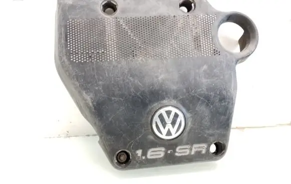 Volkswagen Golf IV Engine cover (trim)