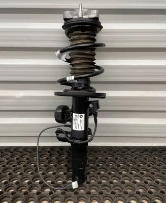 BMW 4 G22 G23 G24 G26 Front shock absorber/damper 6886245