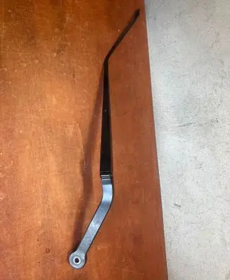 BMW X6 F16 Windshield/front glass wiper blade 7304071