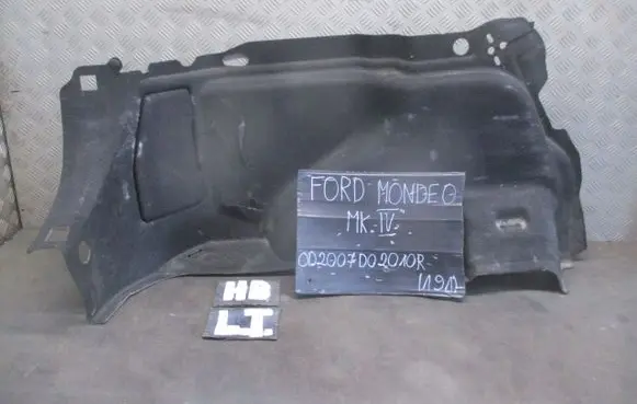 Ford Mondeo MK IV Tailgate/boot cover trim set 